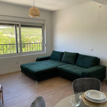 Apartments Martina Тисно Екстер'єр фото